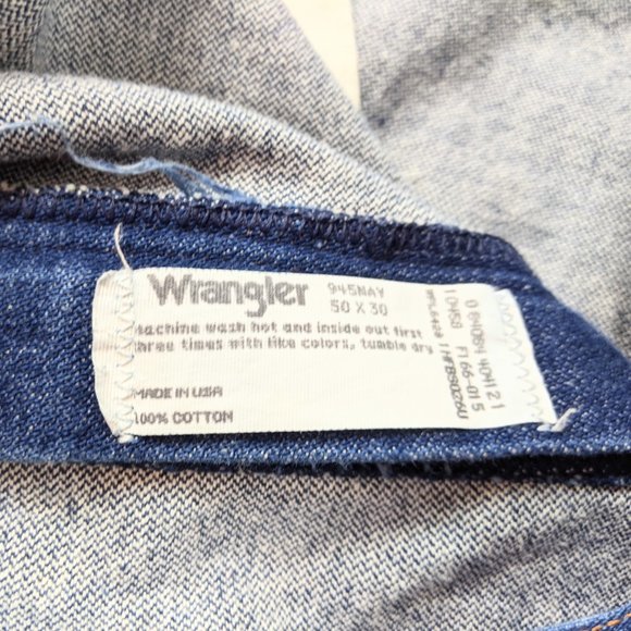 🔥Host Pick🔥 Wrangler 945NAV *Rare* 70s Made in USA Jeans SZ 50